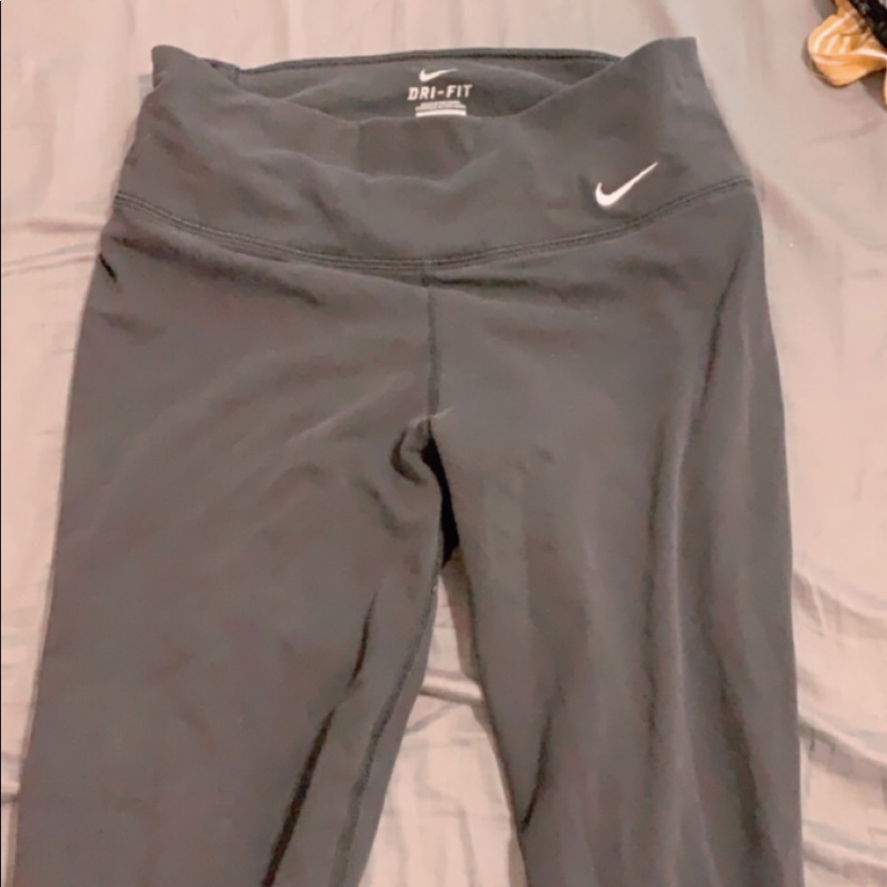 Black Nike Leggings